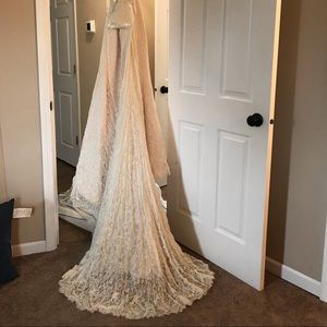 Brand new with tags Augusta Jones Wedding Dress